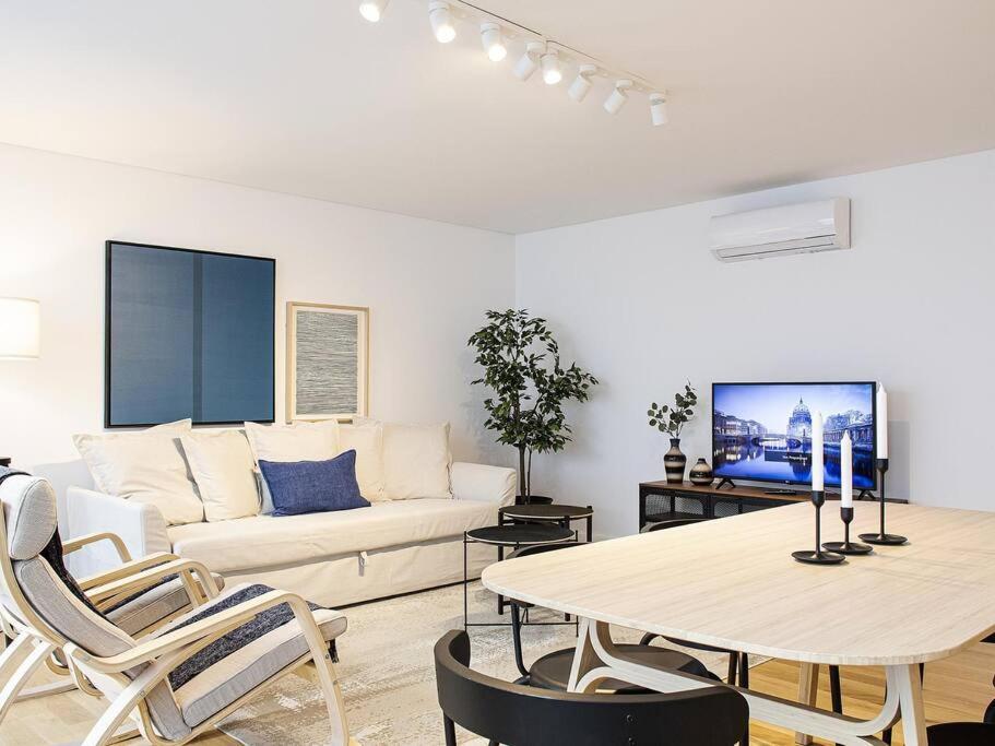 Apartment Saldanha Spacious With Ac Terrace And Garage Lissabon